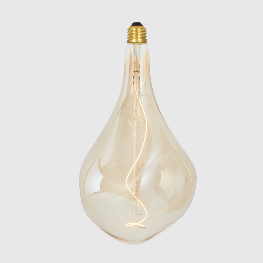 Voronoi II E26 LED Bulb